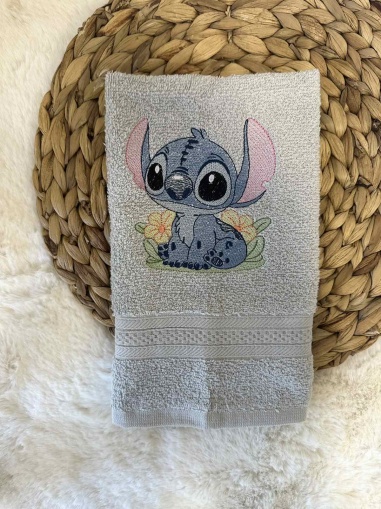 Детска кърпа за баня с бродерия - 30/50см. - "Стич"