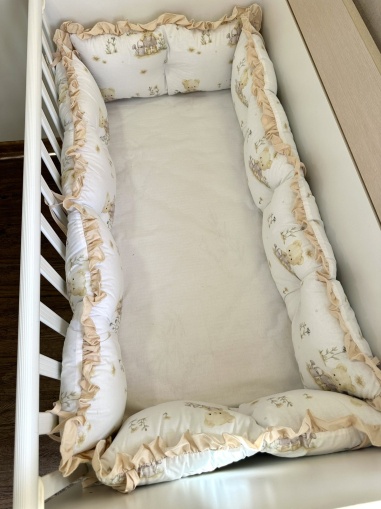 Crib bumpers "Gardener bear" -beige