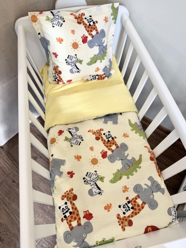 Бебешки спален комплект с олекотена завивка за малка кошара Next to me - "Джунгла"
