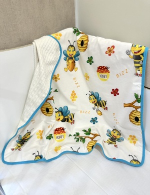 Pique Baby blanket - "Bumble Bees" - 80/90cm