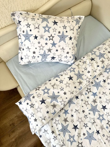 Детски спален комплект "Сини звезди"