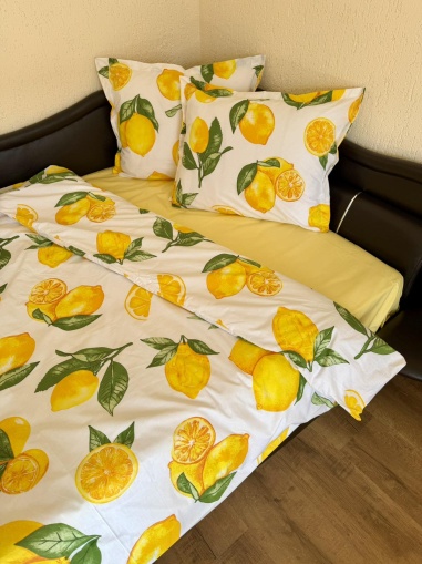 Спален комплект "Лимони"