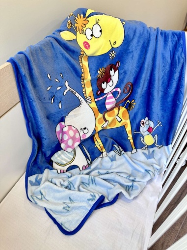 Бебешко поларено одеяло "Жираф", 100/130 см.