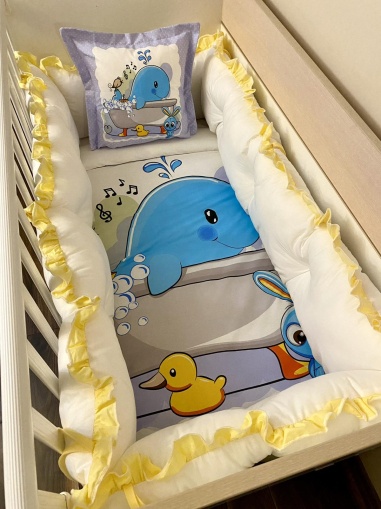 Луксозен бебешки спален комплект 8 части с обиколници "Кит"