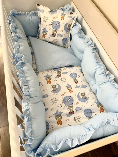 Бебешки спален комплект 8 части с обиколници "Ментови балони" - бяло