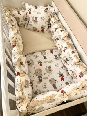 Бебешки спален комплект 8 части с обиколници "Ментови балончета"