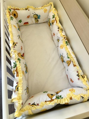 Crib bumpers "Bumble Bees" - Yellow